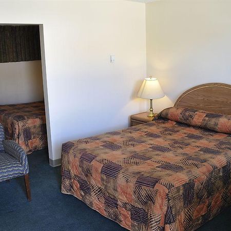 Big Horn Motel ฮินตัน ภายนอก รูปภาพ